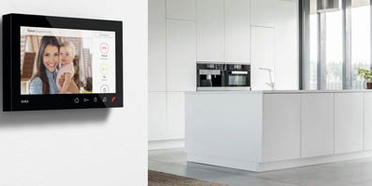 Gira Wohnungsstation bei JK Elektroanlagen GmbH in Heusenstamm