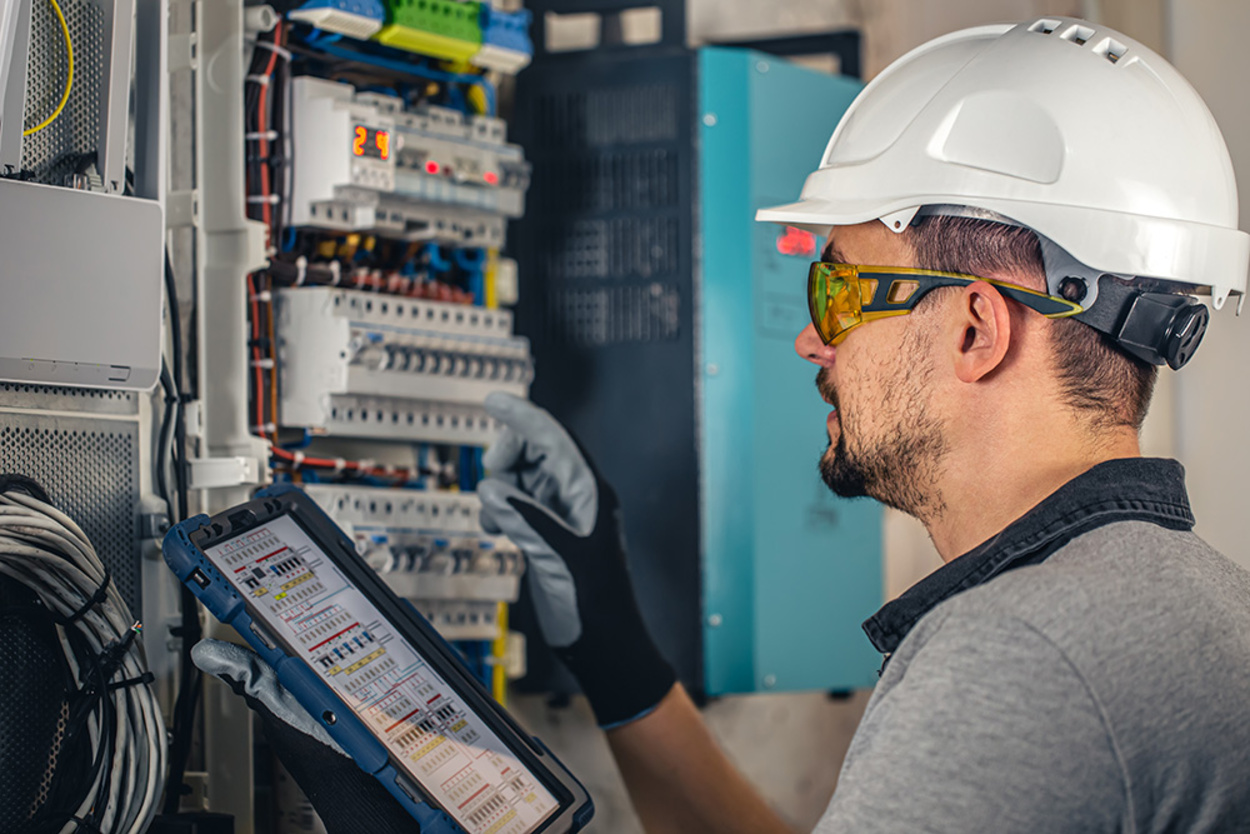 Industrie und Gewerbe bei JK Elektroanlagen GmbH in Heusenstamm